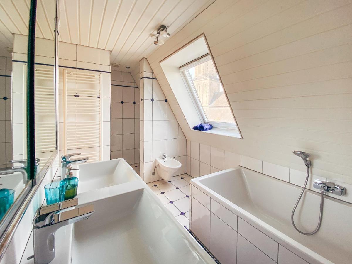 Rheinloft 3 - Große Giebelwohnung mit Dachterrassen an der Rheinpromenade Emmerich Exterior foto